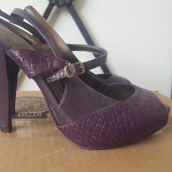 simply vera wang shoes